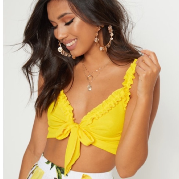 Prettylittlething | Yellow Ribbed Top - Picture 2 of 3